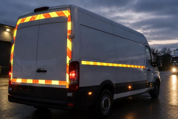 Reflective Tape Applications for Commercial Fleets